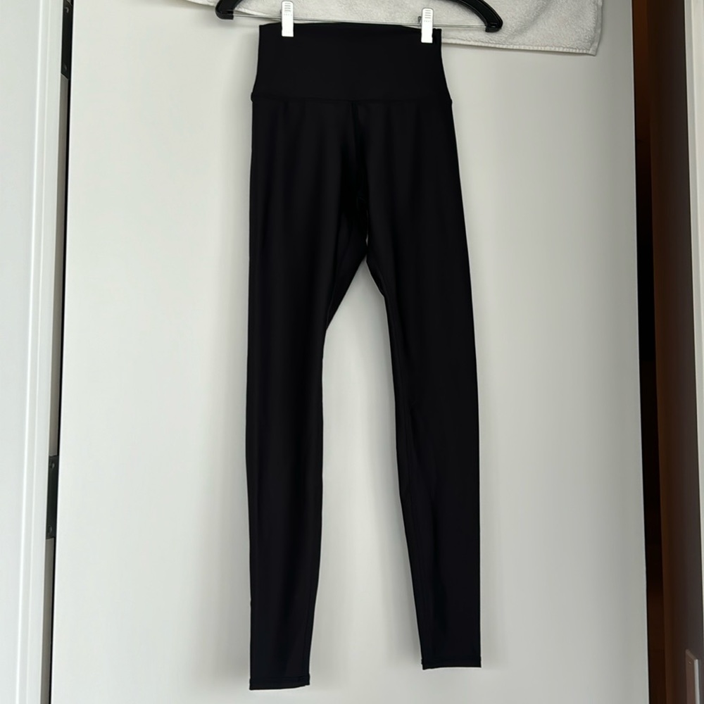 ALO Yoga Black Leggings